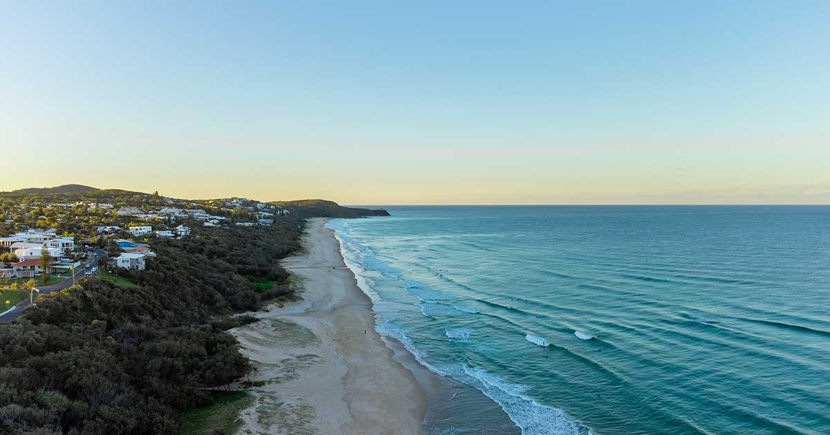 Sunshine-Coast-beach